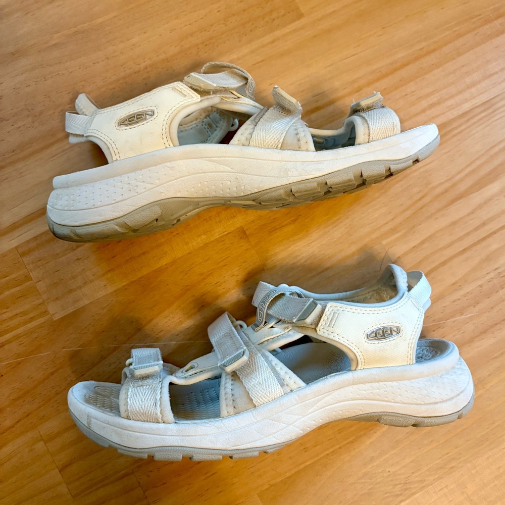 KEEN Women’s Astoria West Open-Toe Sandal | White | Size 8